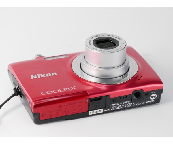 Nikon Coolpix S2500 12MP Digitalkamera rot&hellip;