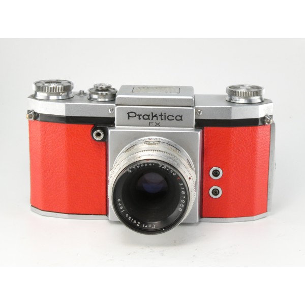 Praktika FX Set mit Carl Zeiss Jena Tessar 50mm f/2.8 Rot…