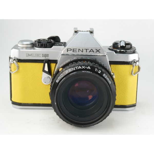 Pentax ME Super Custom Gelb (Kunstleder) mit 50mm f/2.8 + Objektivdeckel…