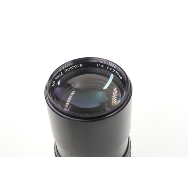 MINOLTA MD Tele Rokkor 200mm f/4 Teleobjektiv mit Sonnenblende und Rückde…