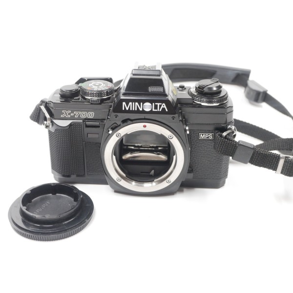 Minolta X 700 Analoge Spiegelreflexkamera mit Originalzubehör – Schwarz…